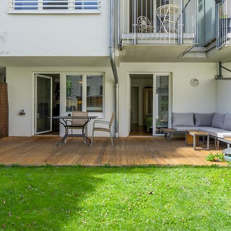 Apartment With Garden Close To Stadthalle, Westbahnhof Wenen Buitenkant foto
